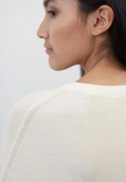 Marc O'Polo DENIM RUNDHALS RELAXED - Strickpullover - Scandinavian White -Alltags Mode 14d72e7e34ac4b8e9bdb7295b7f6231f