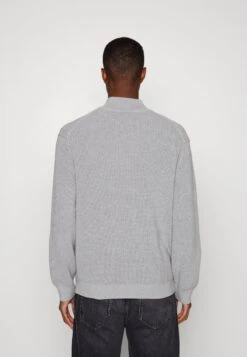 Marc O'Polo DENIM LONG SLEEVE TROYER COLLAR - Strickpullover - Mid Grey -Alltags Mode 44bf7d0620274d2e8c346506dbfb8e35