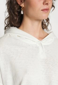 Marc O'Polo DENIM LONGSLEEVE HOODED WITH BUTTON PLACKET BOXY CROPPED - Langarmshirt - Scandinavian White -Alltags Mode 79561a38abd84bb095de7e85d65d3ecf