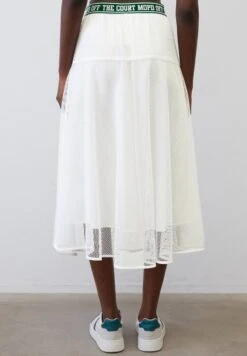 Marc O'Polo DENIM WADENLANGER MIT LOGO-GUMMI-BUND - A-Linien-Rock - Scandinavian White -Alltags Mode 7dde2c432ec148adbf1e09a27caf8188