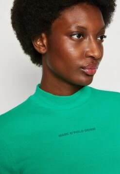 Marc O'Polo DENIM LONG SLEEVE STAND UP COLLAR SLIM FIT CROPPED - Langarmshirt - Neptune -Alltags Mode a60e29f52be44b8394c92b314d995077