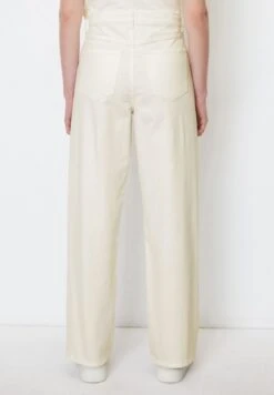 Marc O'Polo DENIM TOMMA WIDE - Jeans Straight Leg - Scandinavian White -Alltags Mode a8f3d7218d91427bac81179850827a36