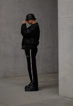 Marc O'Polo DENIM JACKET PADDED ZIPPER - Bomberjacke - Black -Alltags Mode ad1455c79aae4a579e1dda8b6eaa4359