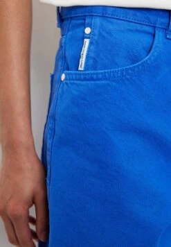 Marc O'Polo DENIM MODELL AURI AUS - Jeans Shorts - Mediterranean Blue -Alltags Mode c112f8b6c2eb4926aa97f90cc69fb45d