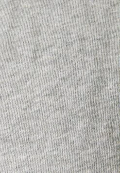 Marc O'Polo DENIM SHORT SLEEVE V NECK - T-Shirt Basic - Grey Melange -Alltags Mode d2a3b86208ca44a3ad0b3d0a20c0545d