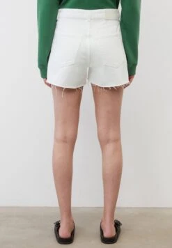 Marc O'Polo DENIM MODELL AURI - Jeans Shorts - Multi Off White Denim -Alltags Mode d7ea380e0ef14c59ad5df711a7dcc622