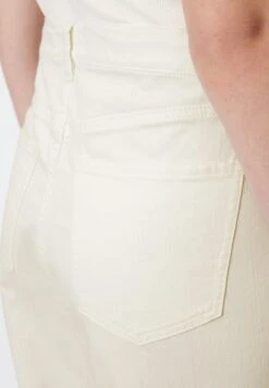 Marc O'Polo DENIM TOMMA WIDE - Jeans Straight Leg - Scandinavian White -Alltags Mode df83a8d3ce5d4cbb8fb2e0409bc2f232