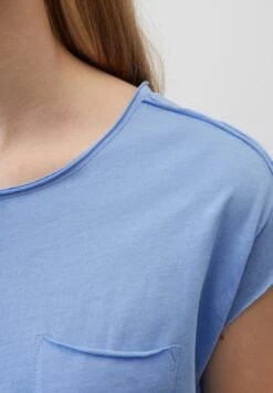 Marc O'Polo DENIM KURZARM MIT AUS LE - T-Shirt Basic - Soft Sky Blue -Alltags Mode e80a9a665f1945678e06469d21661a60